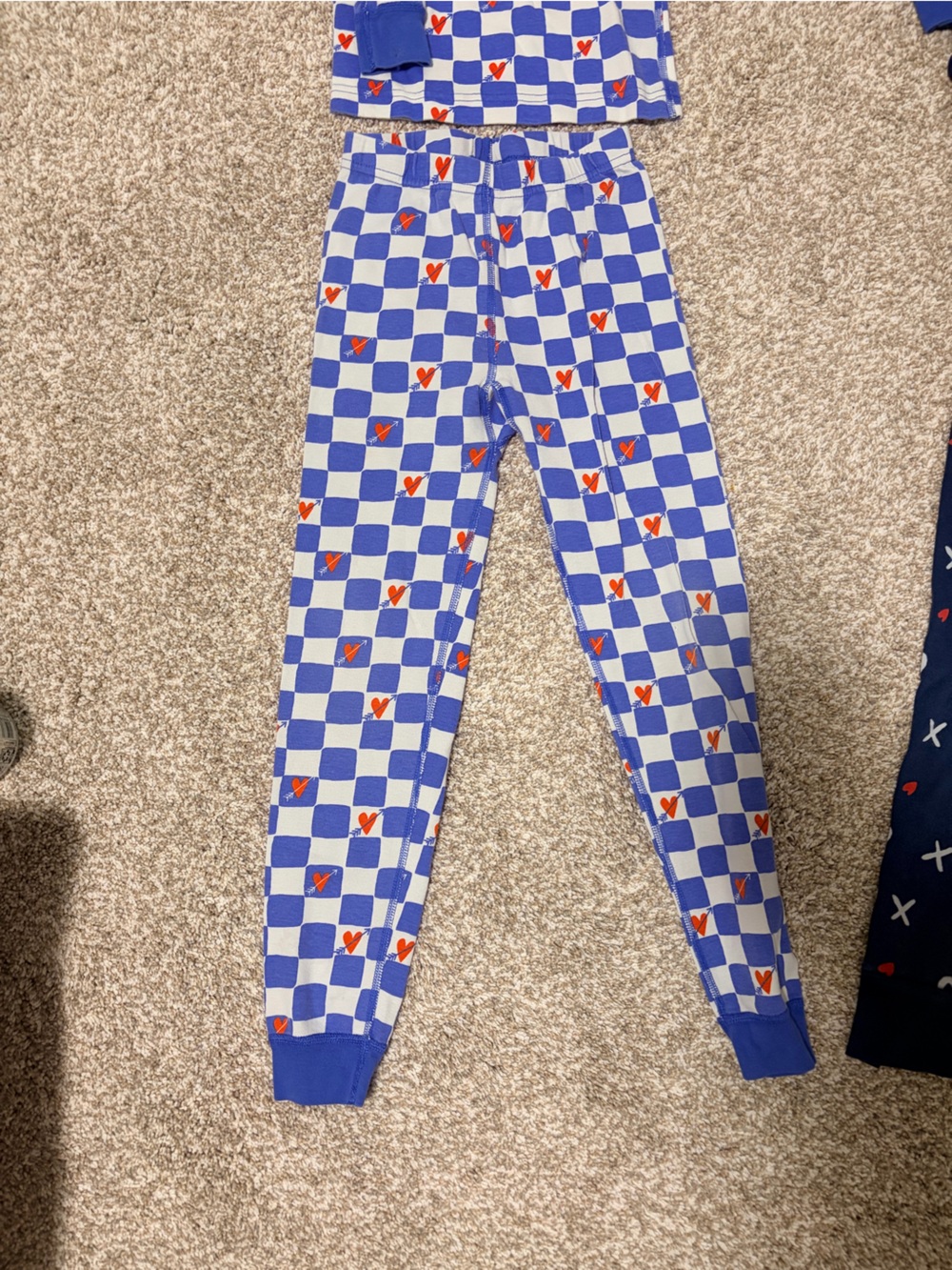 XO Pattern Pajama Set - Picture 5 of 15